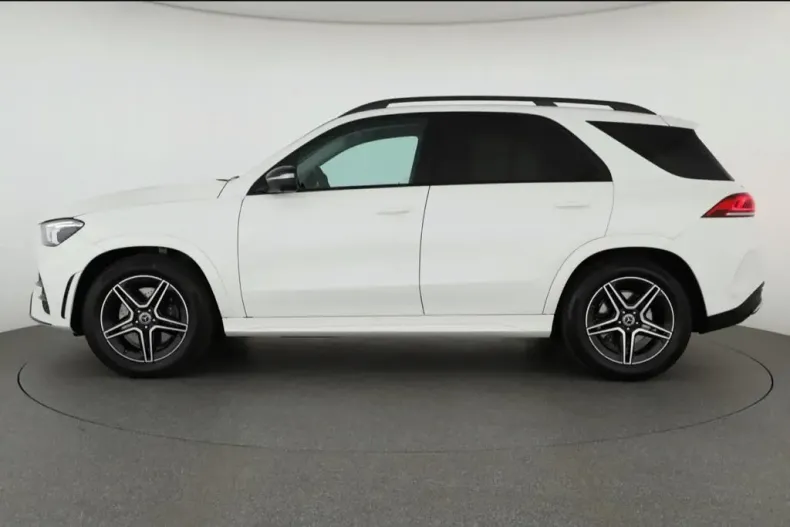 Mercedes-Benz GLE 300 din 2022 cu 16.500 km - oferta MER116131 - foto 3