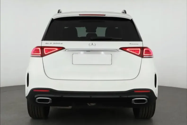 Mercedes-Benz GLE 300 din 2022 cu 16.500 km - oferta MER116131 - foto 5