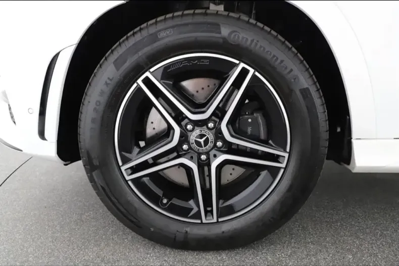 Mercedes-Benz GLE 300 din 2022 cu 16.500 km - oferta MER116131 - foto 11