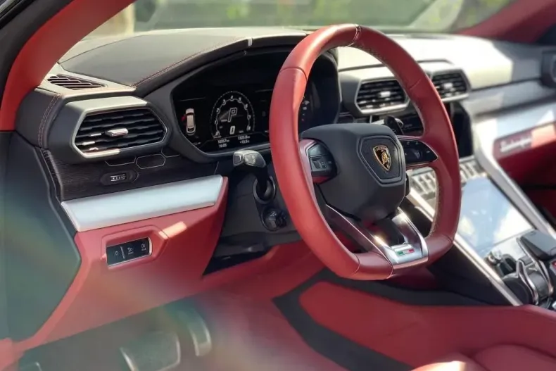 Lamborghini Urus din 2022 cu 46.500 km - oferta LAM116133 - foto 8