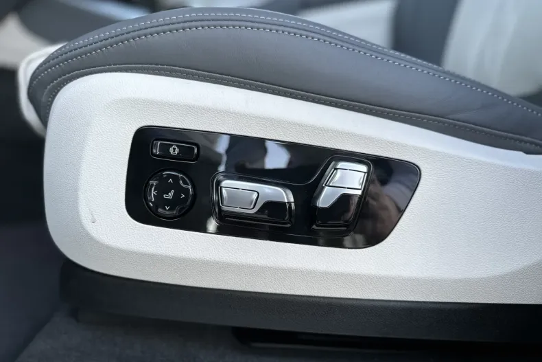 BMW X5 din 2023 cu 50 km - oferta BMW116134 - foto 17