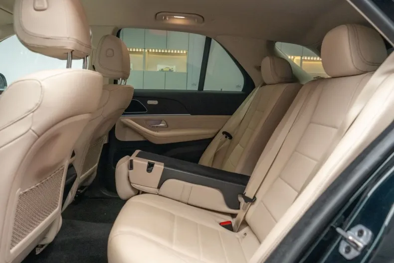 Mercedes-Benz GLE 350 din 2022 cu 26.000 km - oferta MER116135 - foto 22