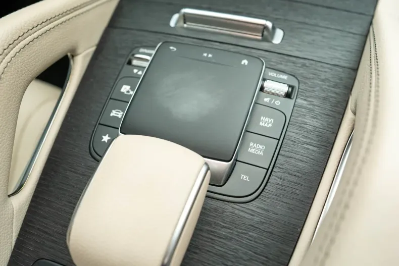 Mercedes-Benz GLE 350 din 2022 cu 26.000 km - oferta MER116135 - foto 29