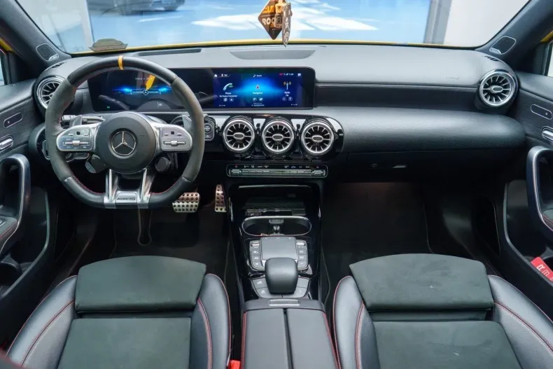 Mercedes-Benz A 35 AMG din 2021 cu 29.777 km - oferta MER116136 - foto 22