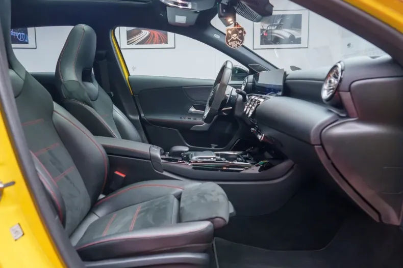 Mercedes-Benz A 35 AMG din 2021 cu 29.777 km - oferta MER116136 - foto 27