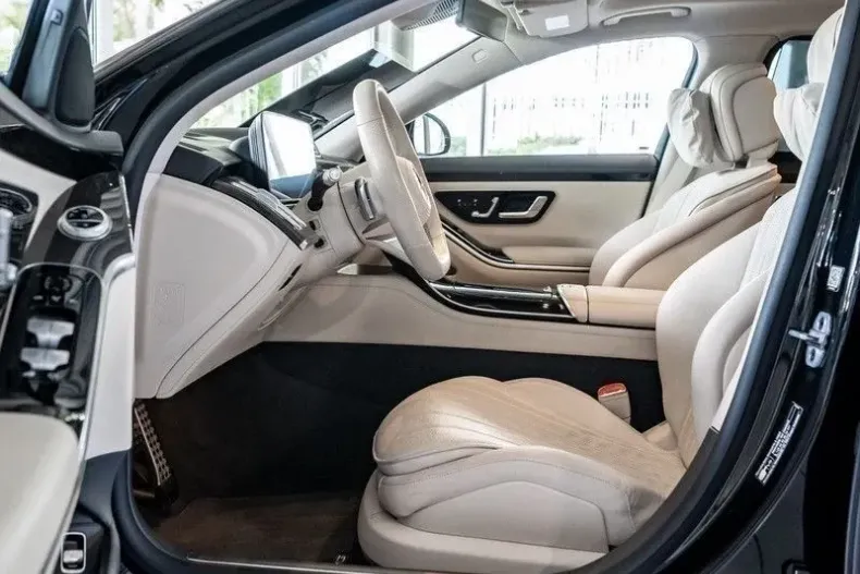 Mercedes-Benz S 580 din 2021 cu 50.900 km - oferta MER116140 - foto 13