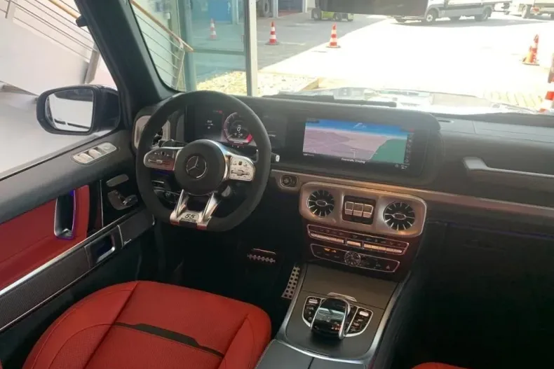 Mercedes-Benz G 63 AMG din 2022 cu 3.300 km - oferta MER116141 - foto 6