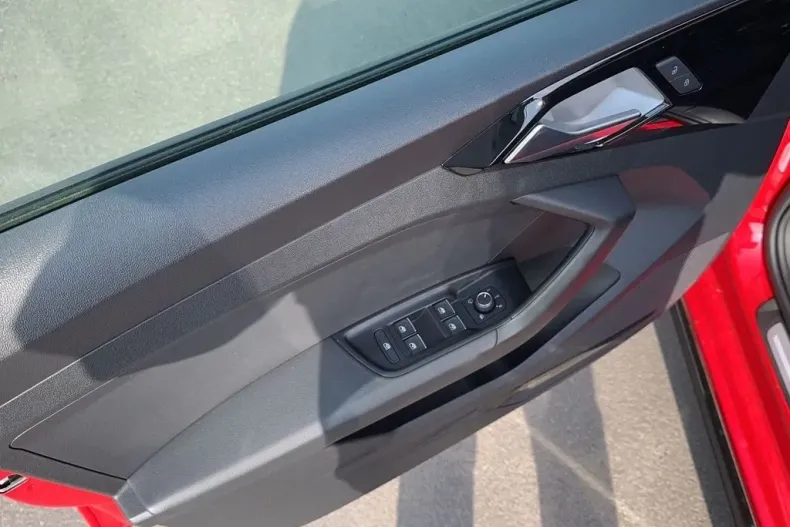 Audi A1 din 2023 cu 4.400 km - oferta AUD116144 - foto 13