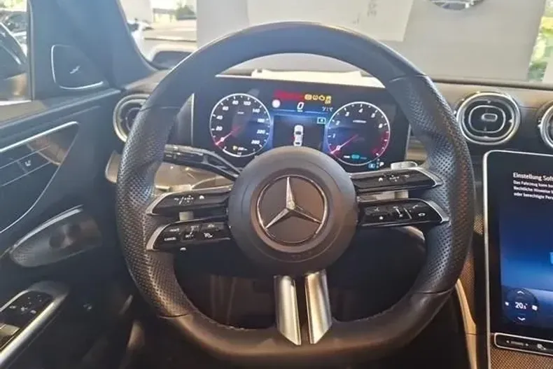 Mercedes-Benz C 300 din 2021 cu 25.227 km - oferta MER116151 - foto 5