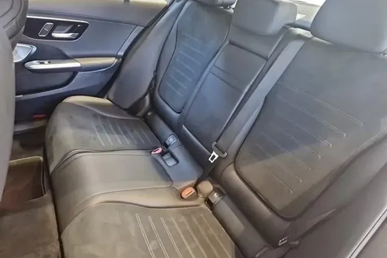 Mercedes-Benz C 300 din 2021 cu 25.227 km - oferta MER116151 - foto 13