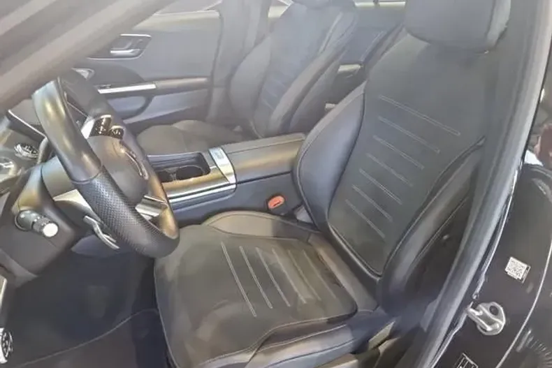 Mercedes-Benz C 300 din 2021 cu 25.227 km - oferta MER116151 - foto 14