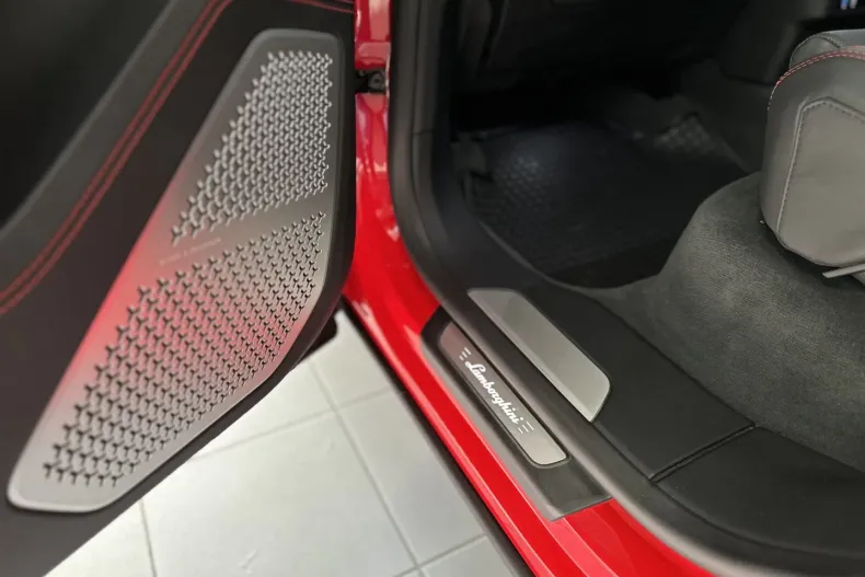 Lamborghini Urus din 2020 cu 45.000 km - oferta LAM116153 - foto 23