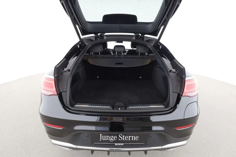 Mercedes-Benz GLC 300 din 2020 cu 35.400 km - oferta MER116156 - foto 11