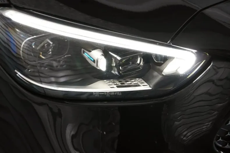 Mercedes-Benz C 180 din 2022 cu 9.000 km - oferta MER116163 - foto 7