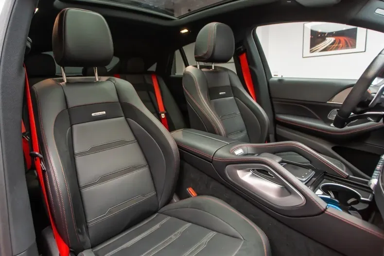 Mercedes-Benz GLE 53 AMG din 2021 cu 24.207 km - oferta MER116168 - foto 23