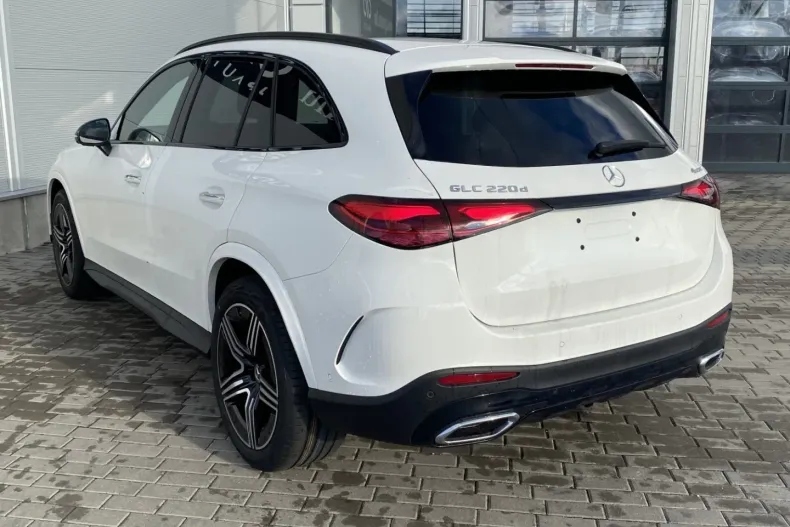 Mercedes-Benz GLC 220 din 2023 cu 25 km - oferta MER116169 - foto 4