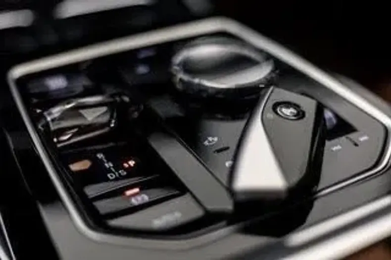 BMW 740 din 2023 cu 10 km - oferta BMW116171 - foto 8