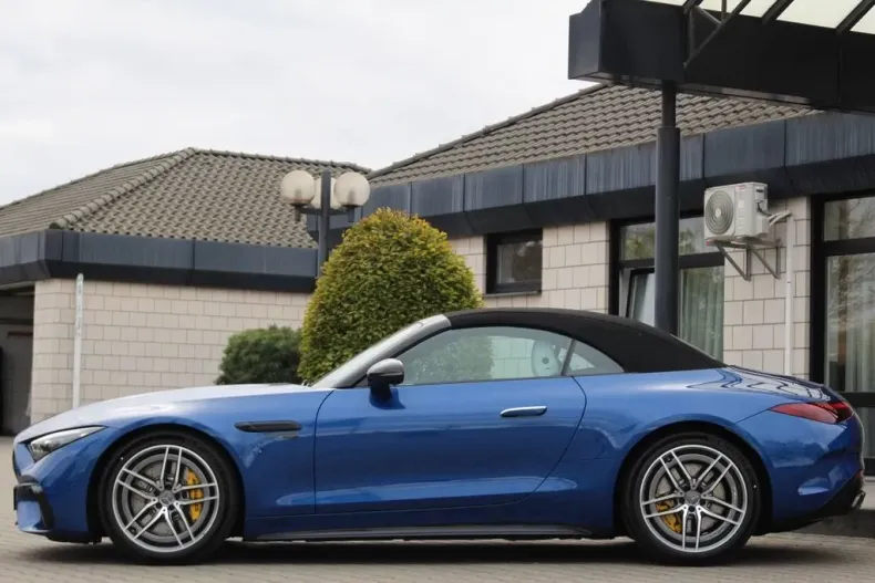 Mercedes-Benz SL 63 AMG din 2022 cu 50 km - oferta MER116173 - foto 3