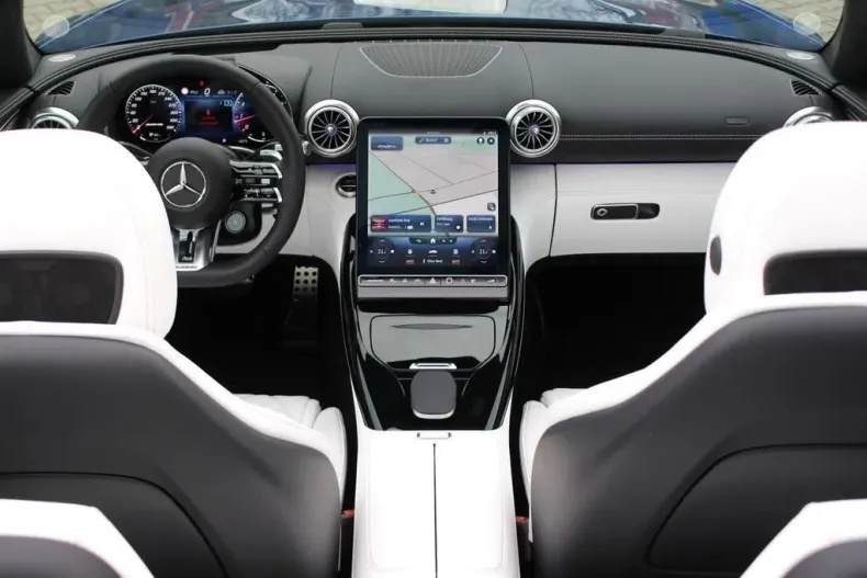 Mercedes-Benz SL 63 AMG din 2022 cu 50 km - oferta MER116173 - foto 4