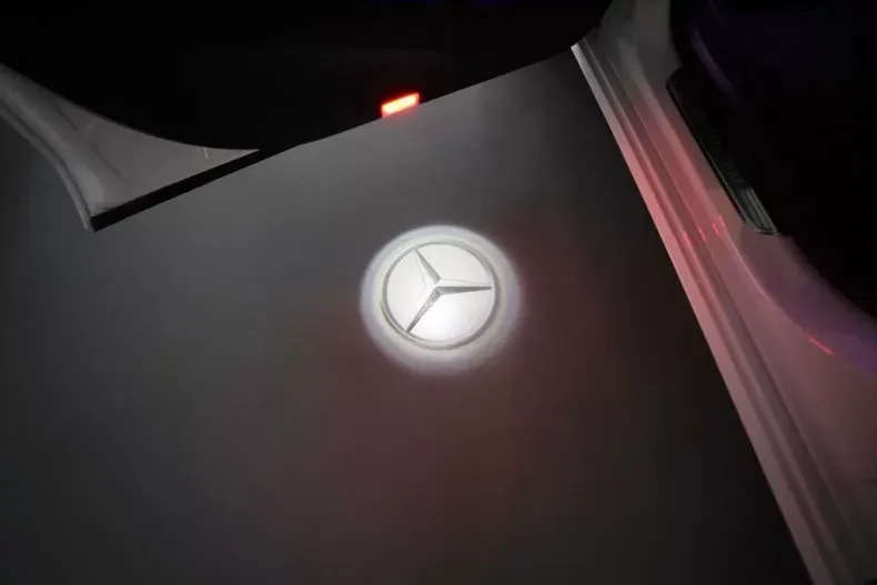 Mercedes-Benz E 300 din 2021 cu 6.548 km - oferta MER116174 - foto 18