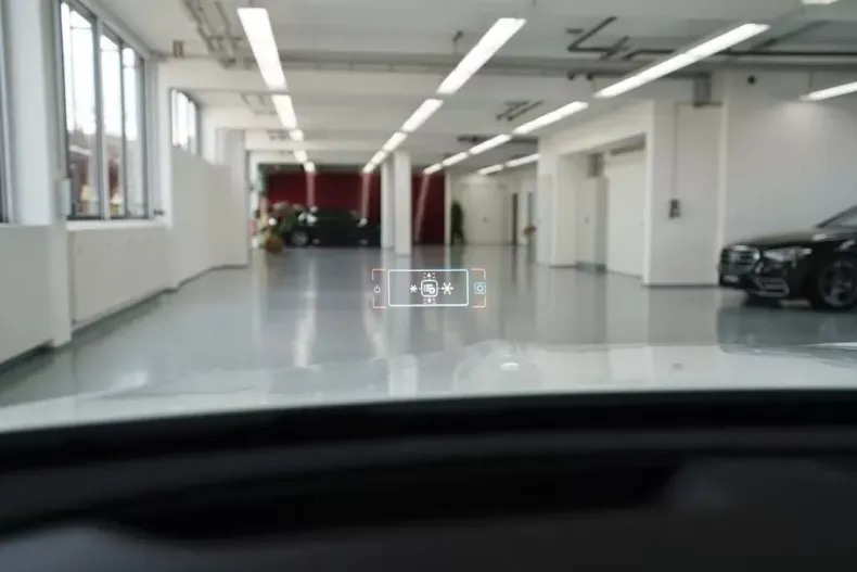 Mercedes-Benz E 300 din 2021 cu 6.548 km - oferta MER116174 - foto 27