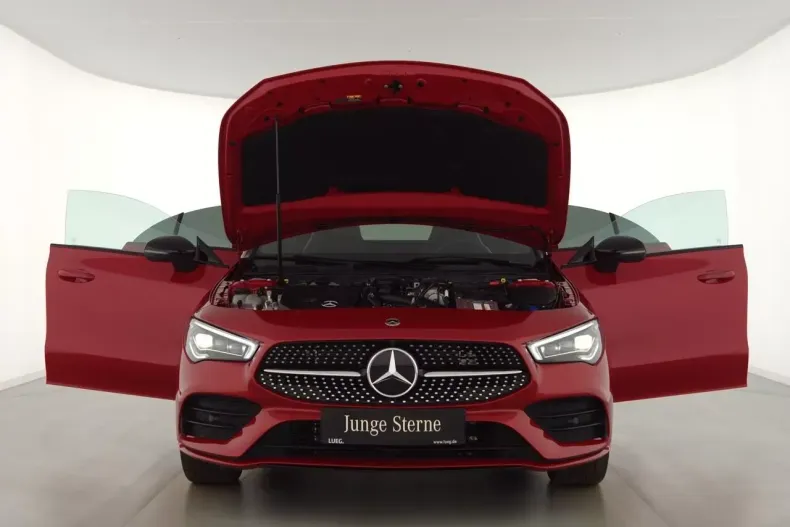 Mercedes-Benz CLA 250 din 2021 cu 12.400 km - oferta MER116176 - foto 8