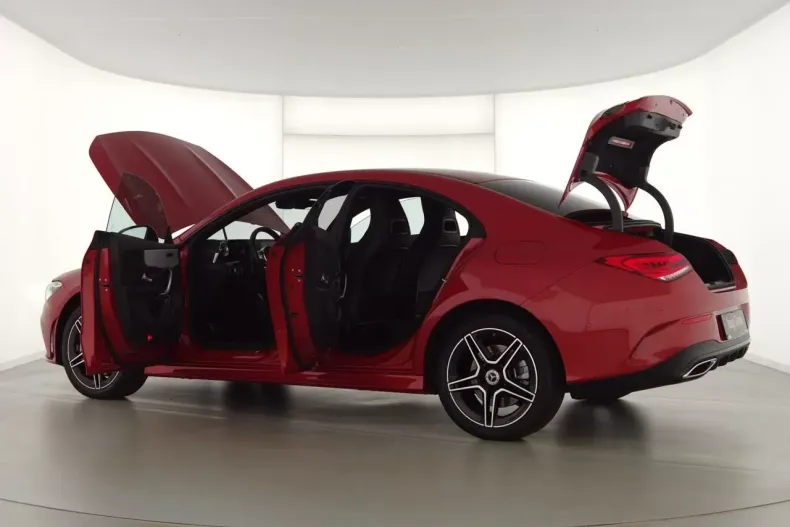 Mercedes-Benz CLA 250 din 2021 cu 12.400 km - oferta MER116176 - foto 10