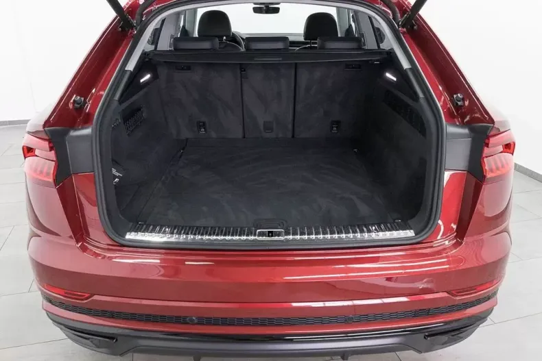 Audi Q8 din 2021 cu 24.500 km - oferta AUD116177 - foto 10