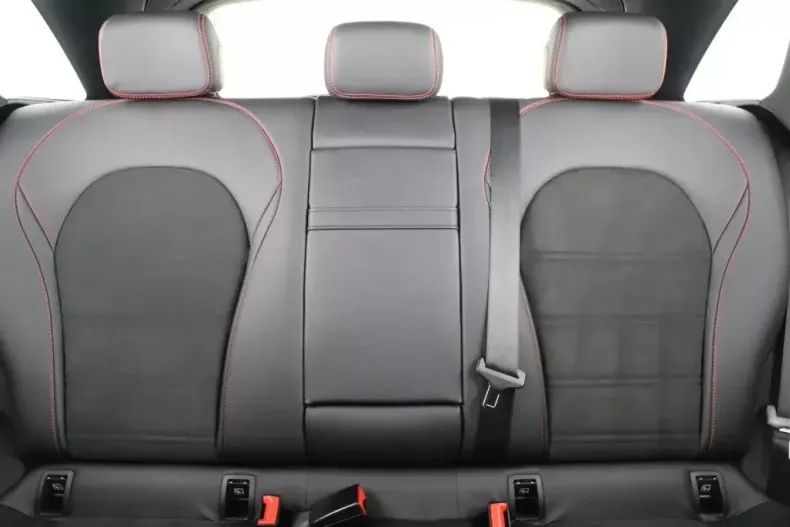 Mercedes-Benz GLC 43 AMG din 2021 cu 14.200 km - oferta MER116178 - foto 14