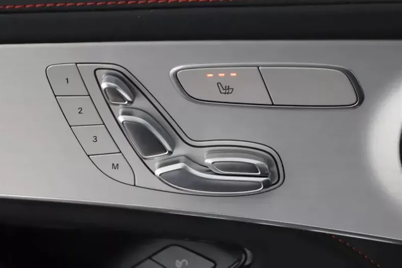 Mercedes-Benz GLC 43 AMG din 2021 cu 14.200 km - oferta MER116178 - foto 21