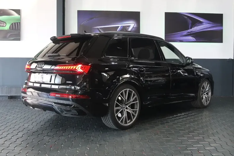 Audi Q7 din 2023 cu 22.589 km - oferta AUD116186 - foto 5