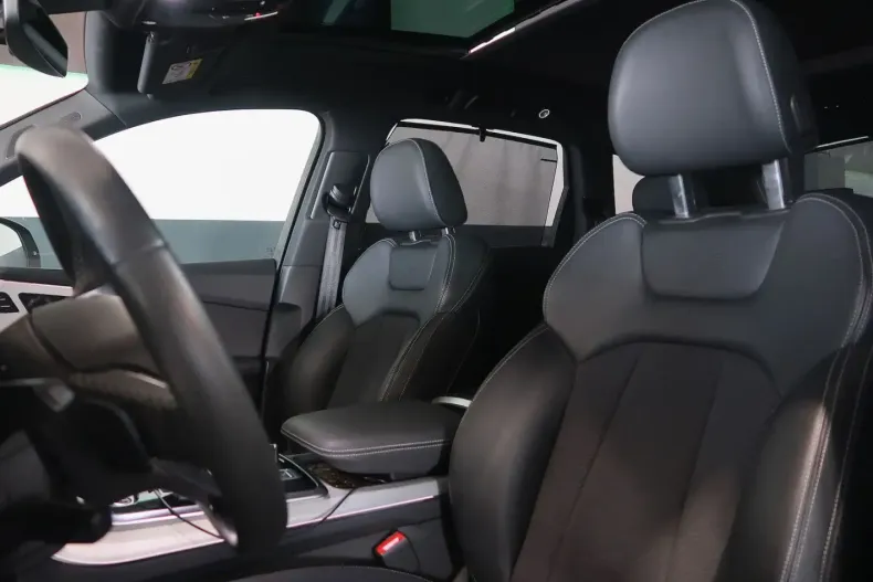 Audi Q7 din 2023 cu 22.589 km - oferta AUD116186 - foto 10