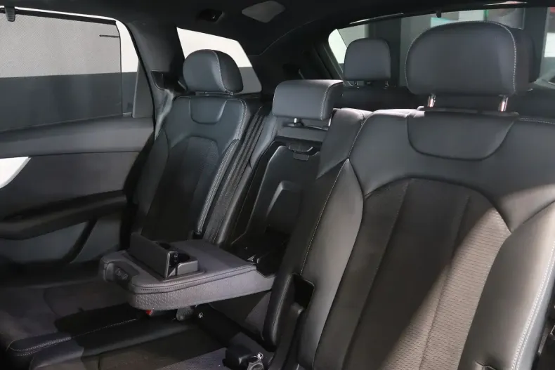 Audi Q7 din 2023 cu 22.589 km - oferta AUD116186 - foto 12