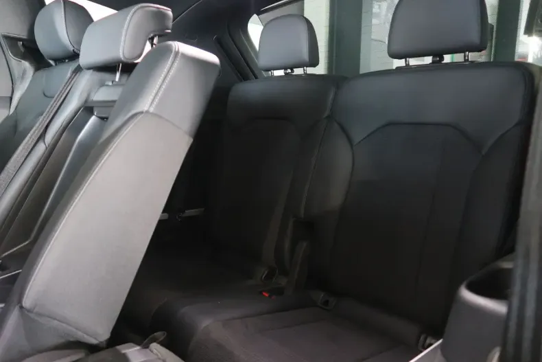 Audi Q7 din 2023 cu 22.589 km - oferta AUD116186 - foto 13