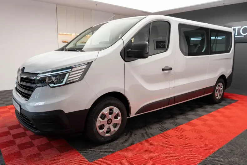 Renault Trafic din 2025 cu 5 km - oferta REN116194 - foto 3