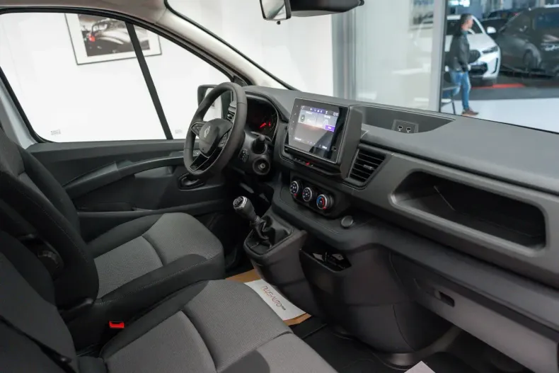 Renault Trafic din 2025 cu 5 km - oferta REN116194 - foto 14