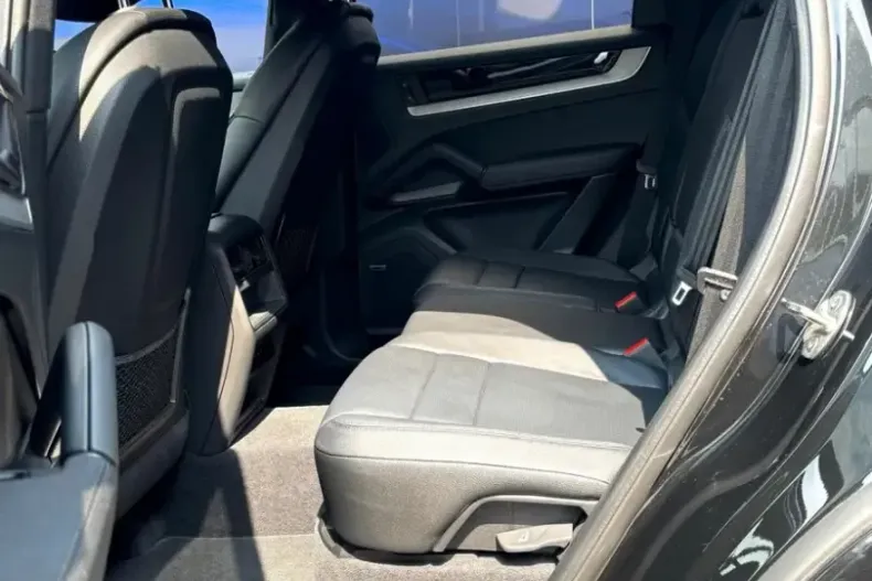 Porsche Cayenne din 2023 cu 38.000 km - oferta POR116217 - foto 11