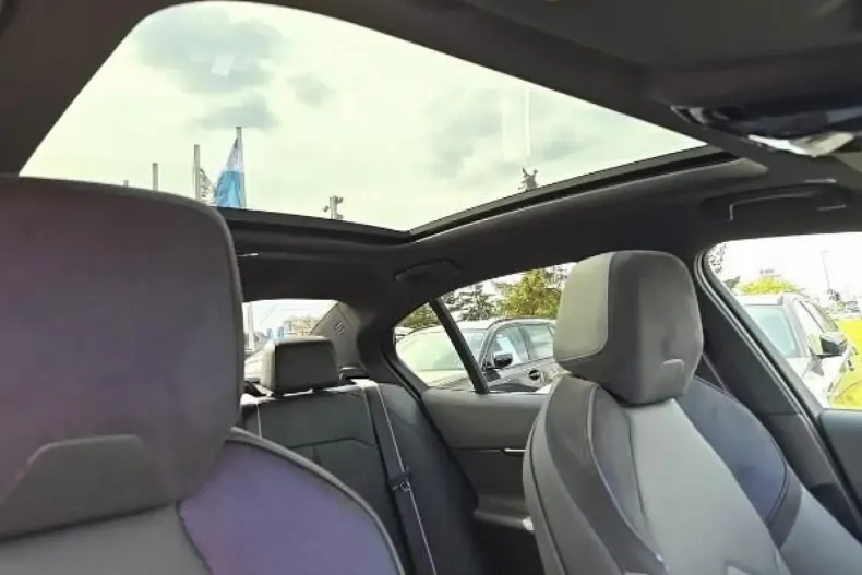 BMW i5 din 2024 cu 19.987 km - oferta BMW116225 - foto 18