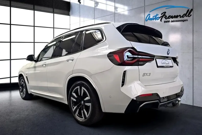 BMW iX3 din 2023 cu 17.800 km - oferta BMW116228 - foto 10