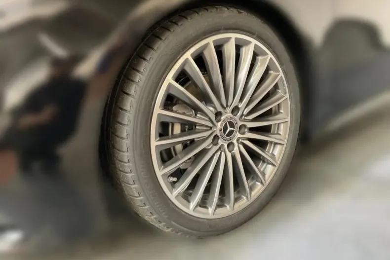 Mercedes-Benz A 180 din 2023 cu 25.327 km - oferta MER116254 - foto 8