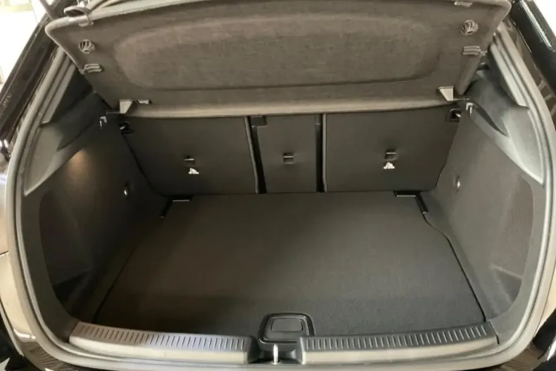 Mercedes-Benz A 180 din 2023 cu 25.327 km - oferta MER116254 - foto 15