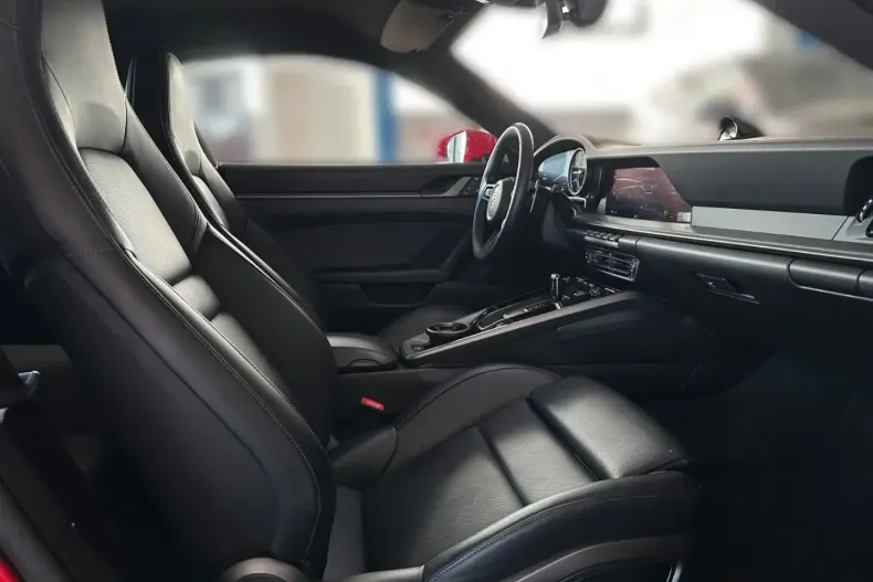 Porsche 911 din 2024 cu 31.000 km - oferta POR116271 - foto 10