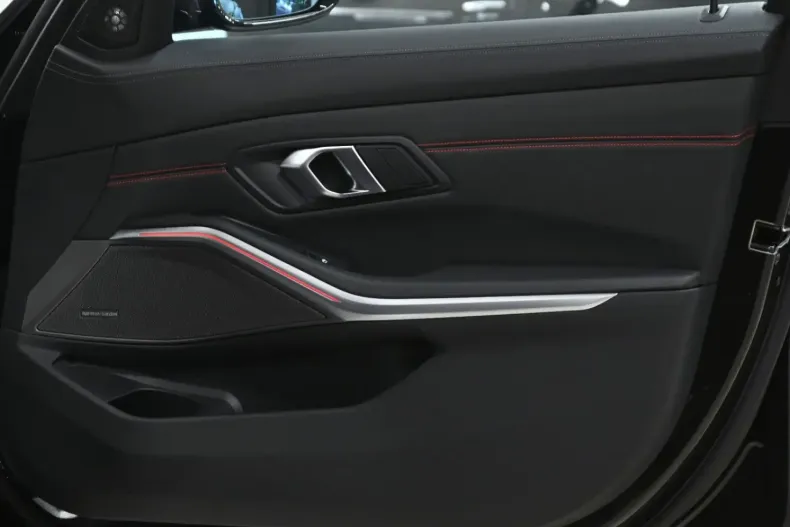 BMW M3 din 2024 cu 4.568 km - oferta BMW116281 - foto 15