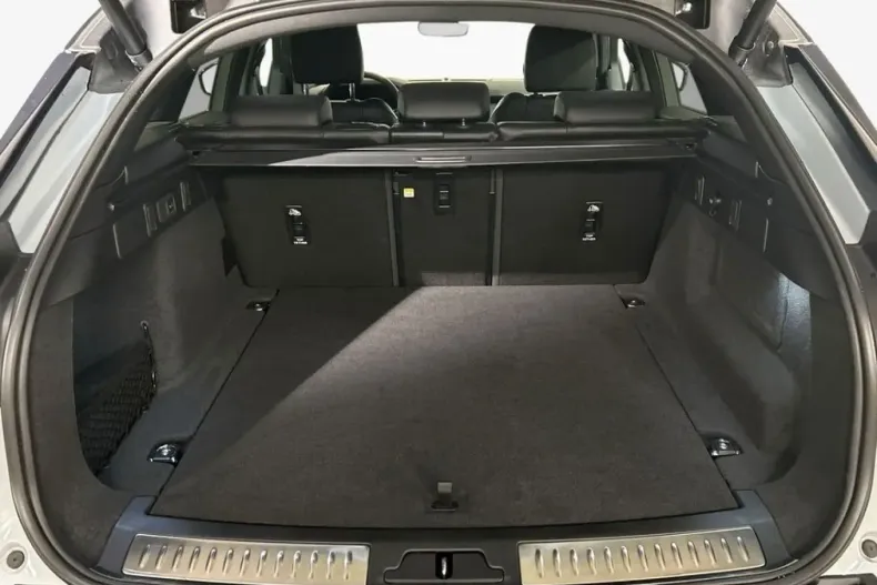 Land Rover Range Rover Velar din 2024 cu 23.718 km - oferta LAN116284 - foto 12