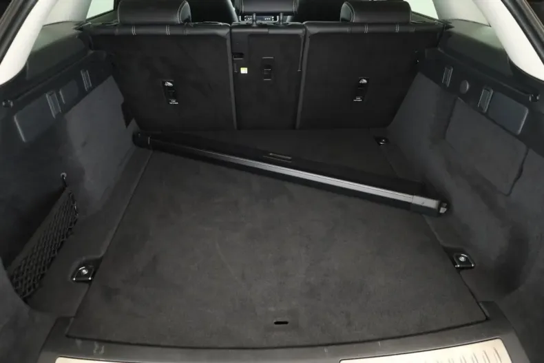 Land Rover Range Rover Velar din 2023 cu 65.900 km - oferta LAN116294 - foto 9