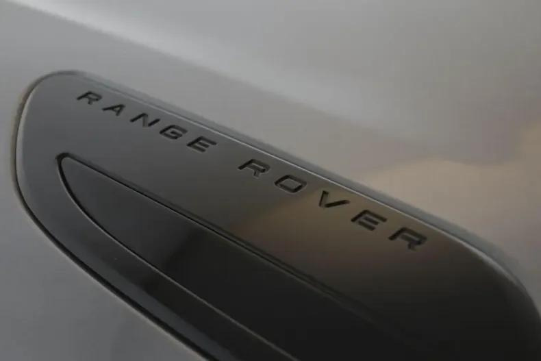 Land Rover Range Rover Velar din 2023 cu 65.900 km - oferta LAN116294 - foto 12