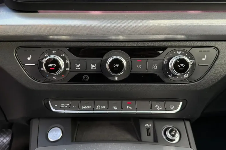 Audi Q5 din 2020 cu 72.145 km - oferta AUD116298 - foto 22