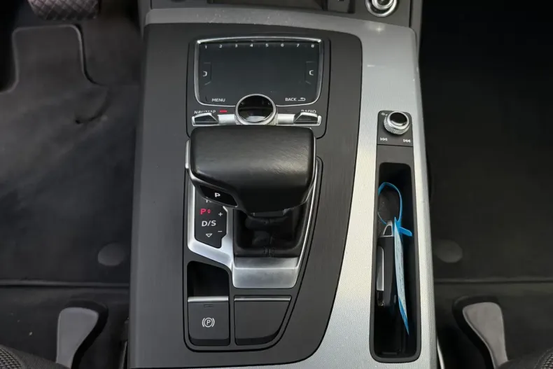 Audi Q5 din 2020 cu 72.145 km - oferta AUD116298 - foto 23