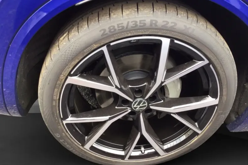 Volkswagen Touareg din 2024 cu 48.547 km - oferta VOL116310 - foto 7