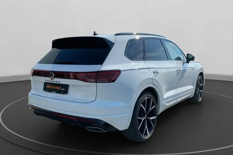 Volkswagen Touareg din 2024 cu 67.524 km - oferta VOL116311 - foto 5